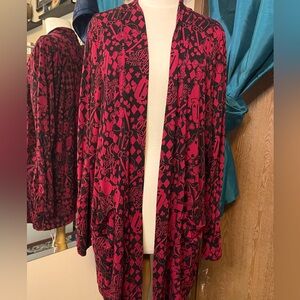 TORRID Disney Villains “Off With Her Head!” Queen of Hearts Cardigan 3X